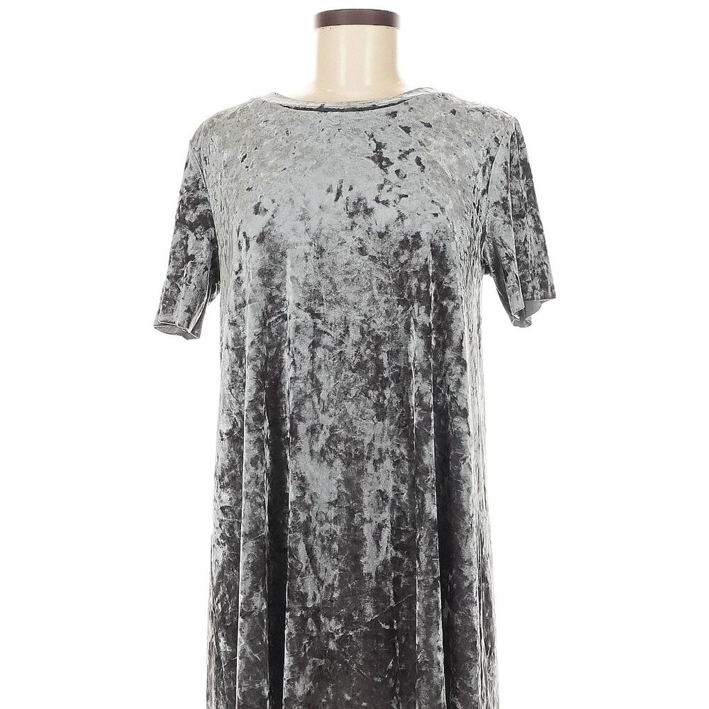 Forever 21 Silver Crushed Velvet Short Sleeve High Low Dress